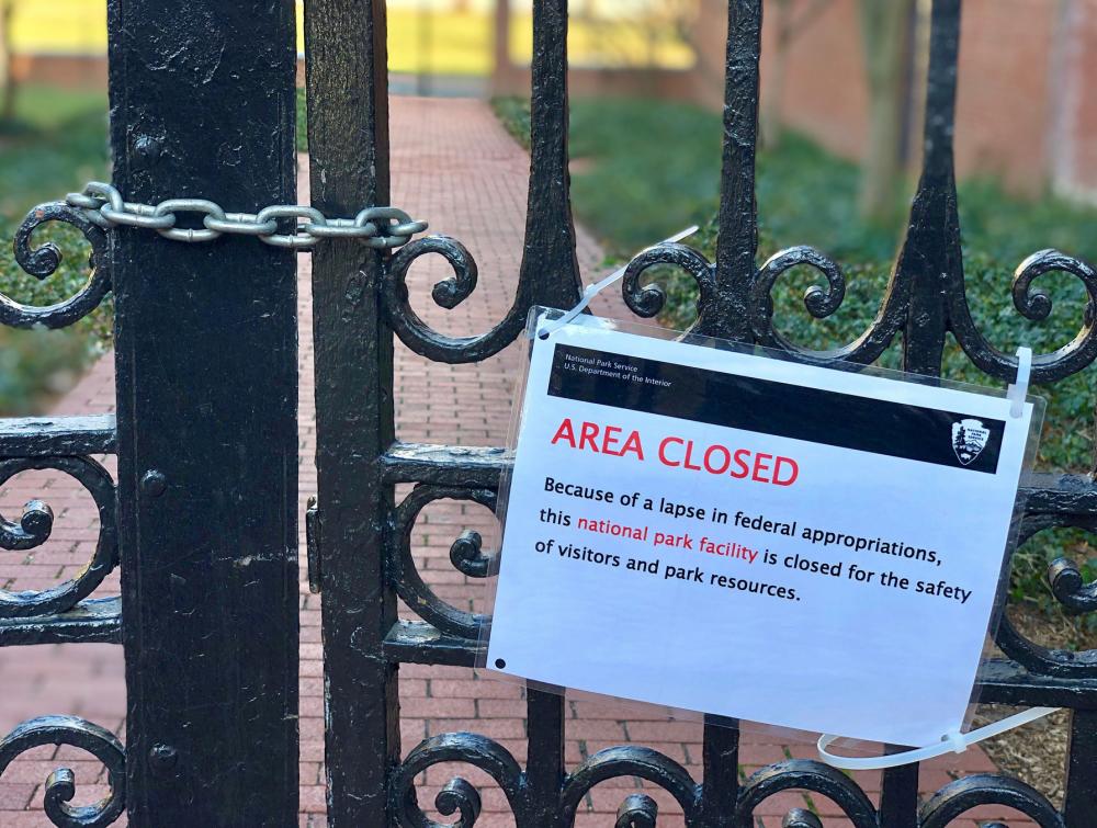 Sign shows Independence National Historical Park is closed for the 2018-2019 government shutdown
